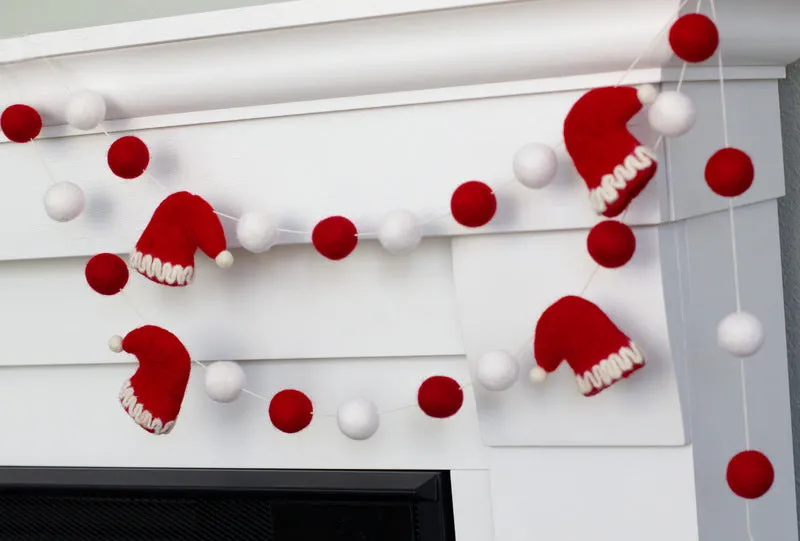 Santa Claus Hats Felt Christmas Garland- Red & White