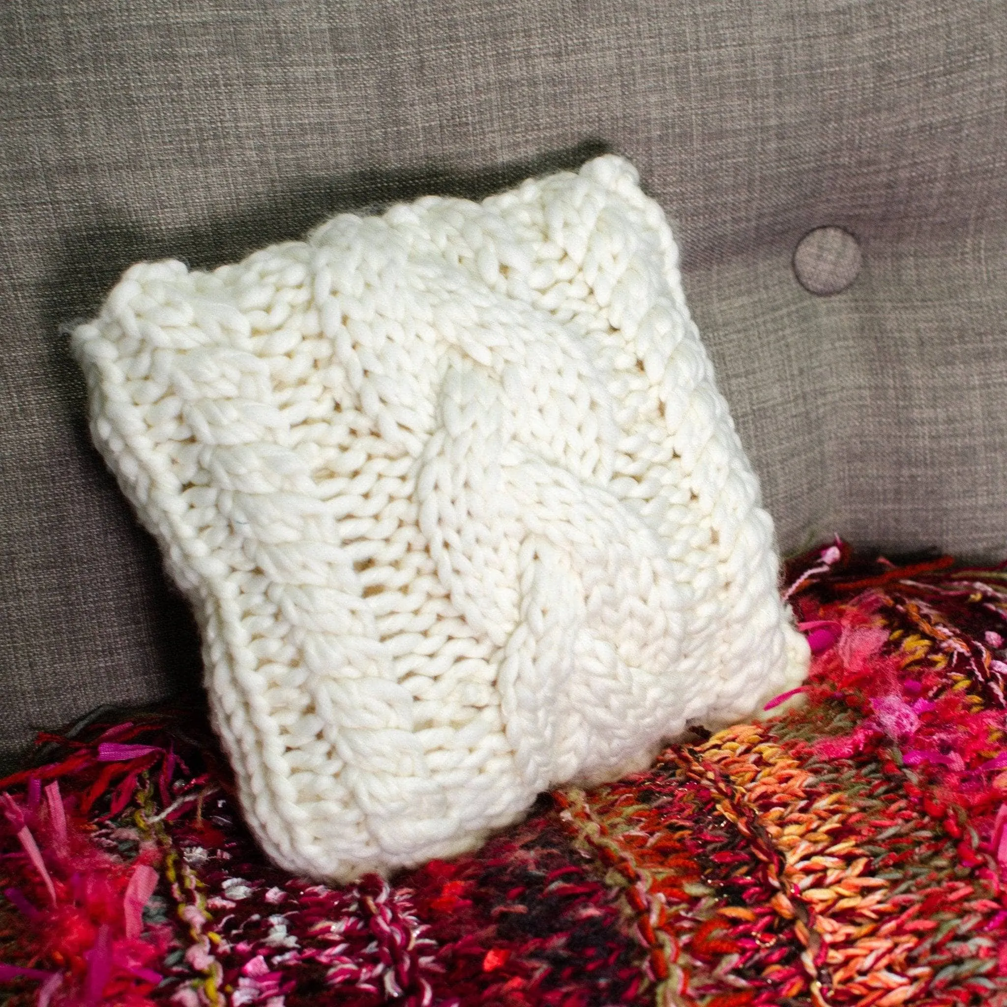 Triple Cable Pillow Knit Kit